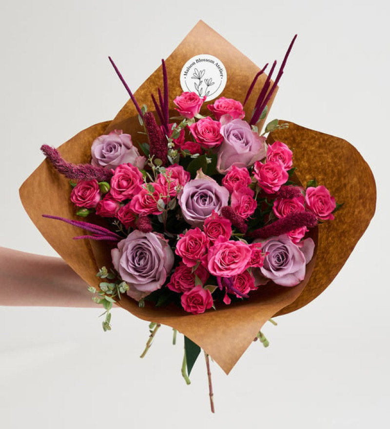 Doğal Kraft Bukette Pembe Çardak Gül ve Lila Gül