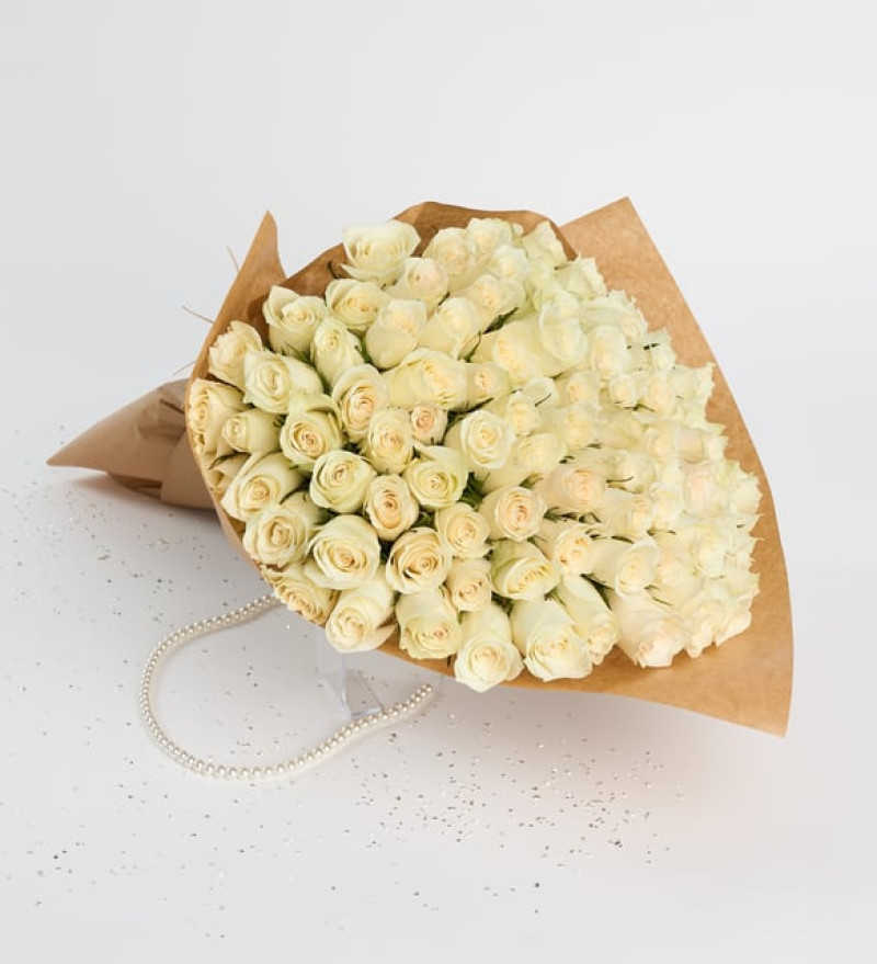 Premium Bukette 100 Beyaz Gül