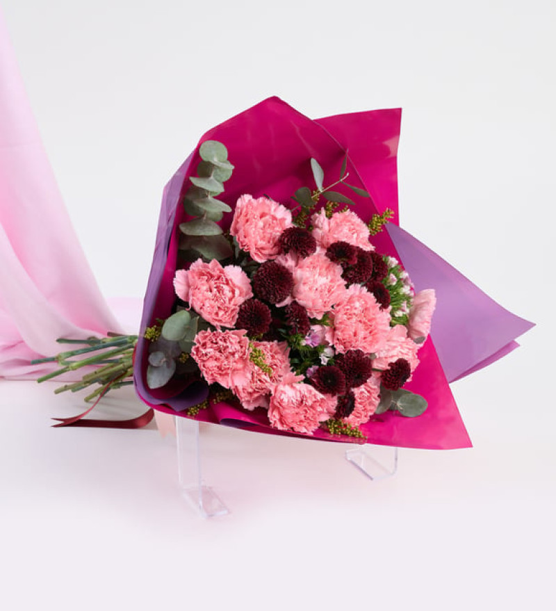 Seçkin Lila Bukette Pembe Karanfiller ve Bordo Krizantem